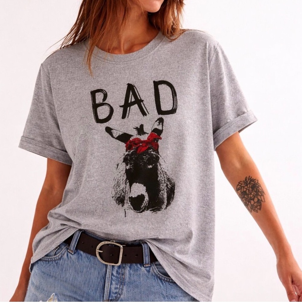 BOUTIQUE  BAD ASS T